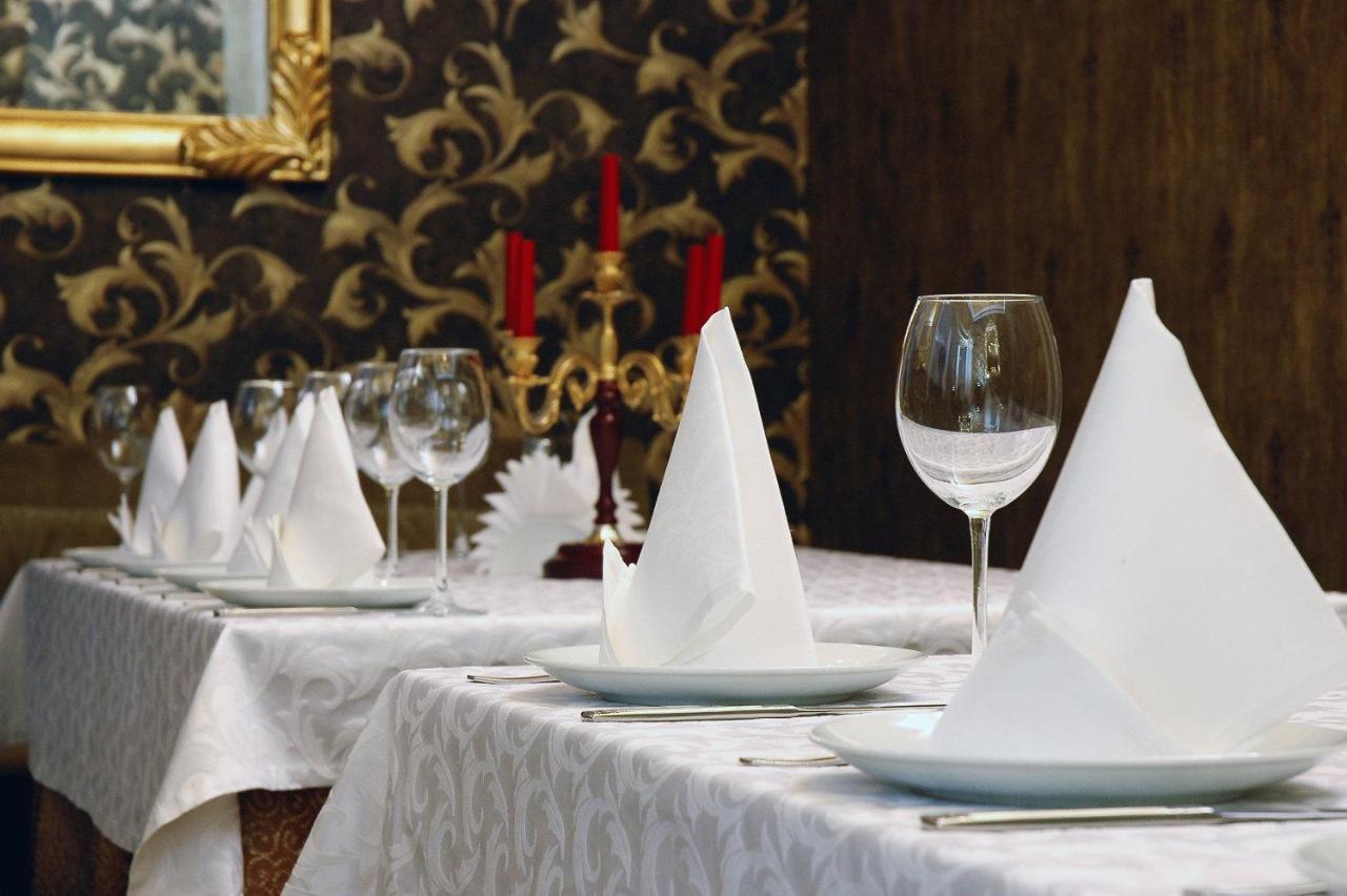 Baden-Baden Hotel Харков Екстериор снимка