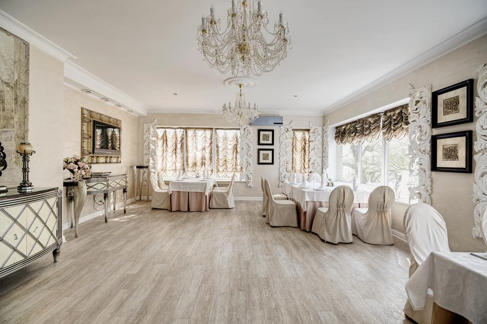 Baden-Baden Hotel Харков Екстериор снимка