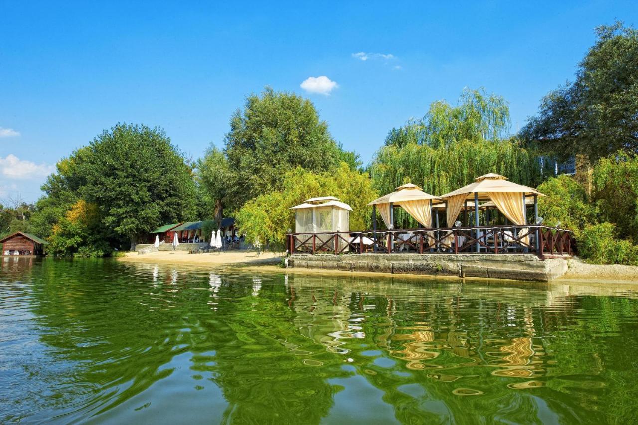 Baden-Baden Hotel Харков Екстериор снимка